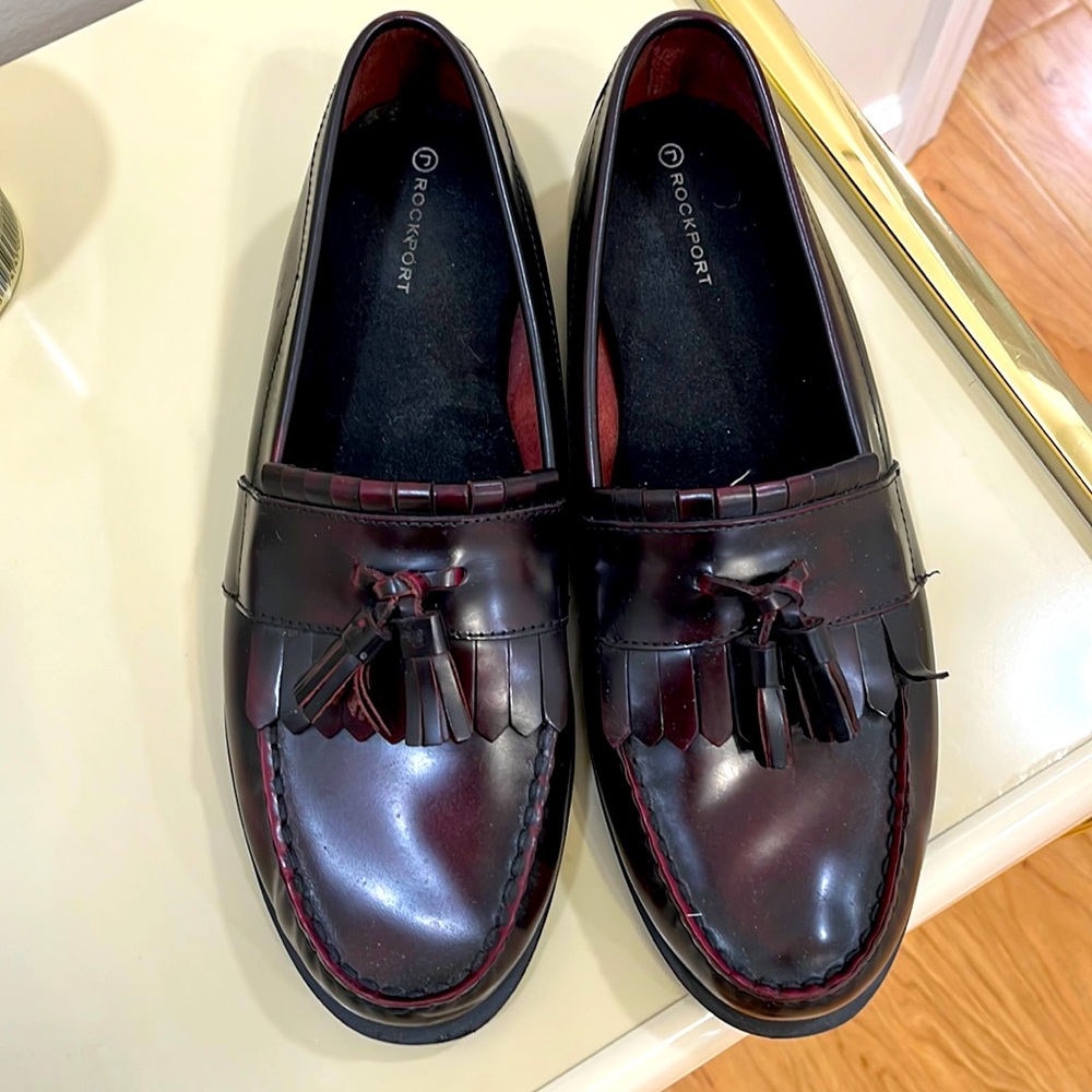 Men’s Rockport Leather Dress Shoes, size 10